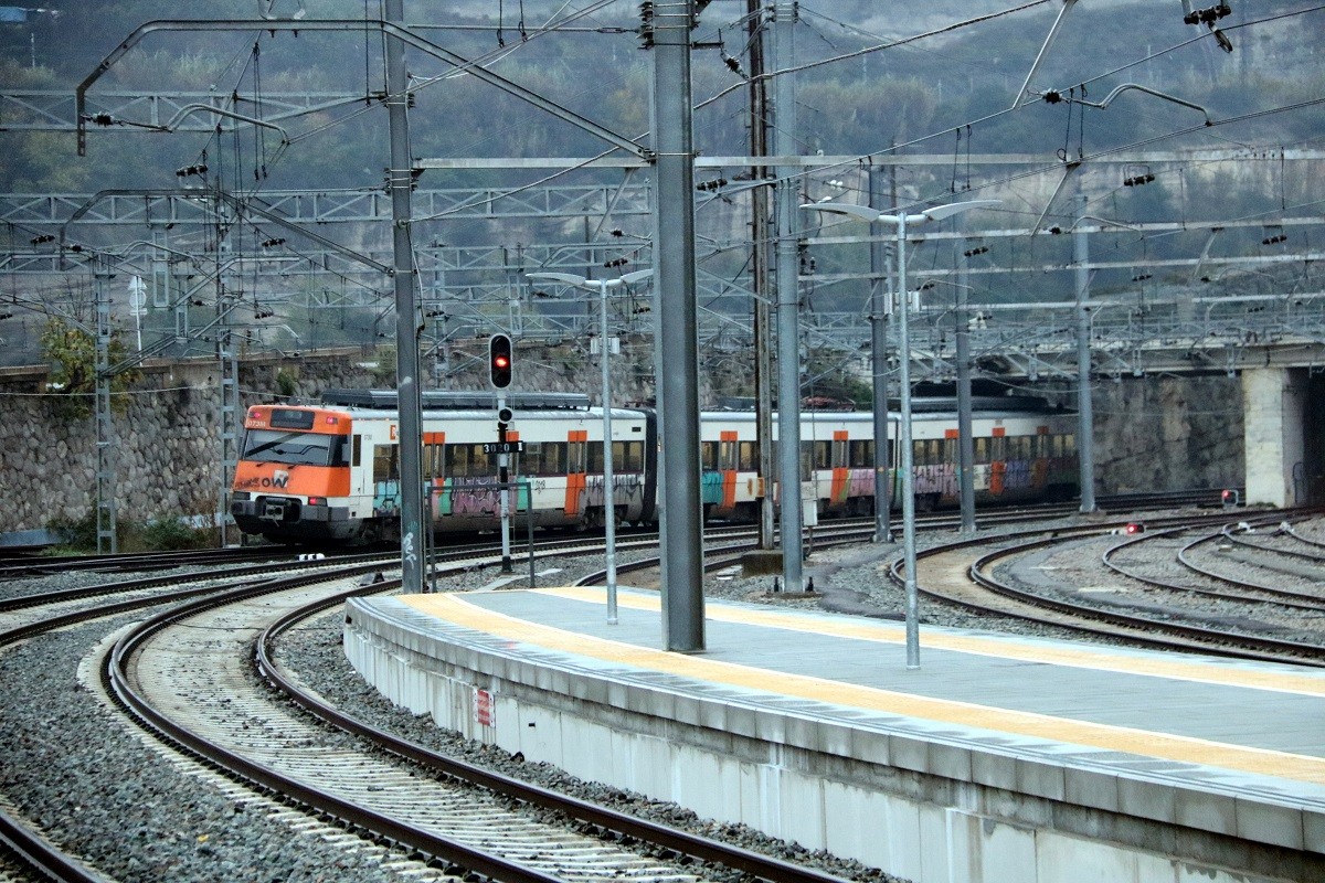 Un tren arribant a Manresa