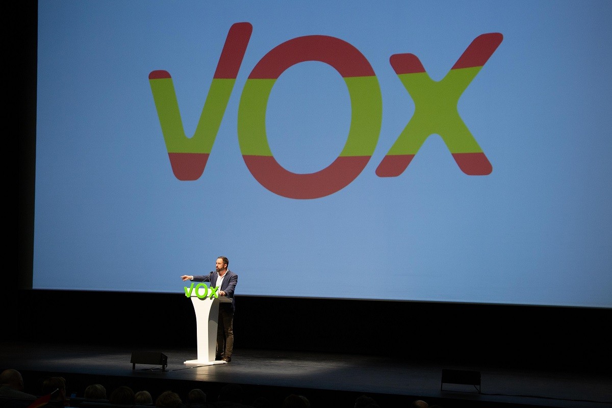 El líder de Vox, Santiago Abascal, en un míting