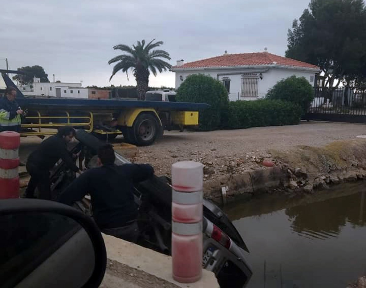 L'accident ha tingut lloc este matí a la carretera que connecta la Ràpita i el Poblenou.