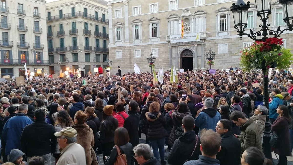 La manifestació a Barcelona per reclamar justícia per la gossa