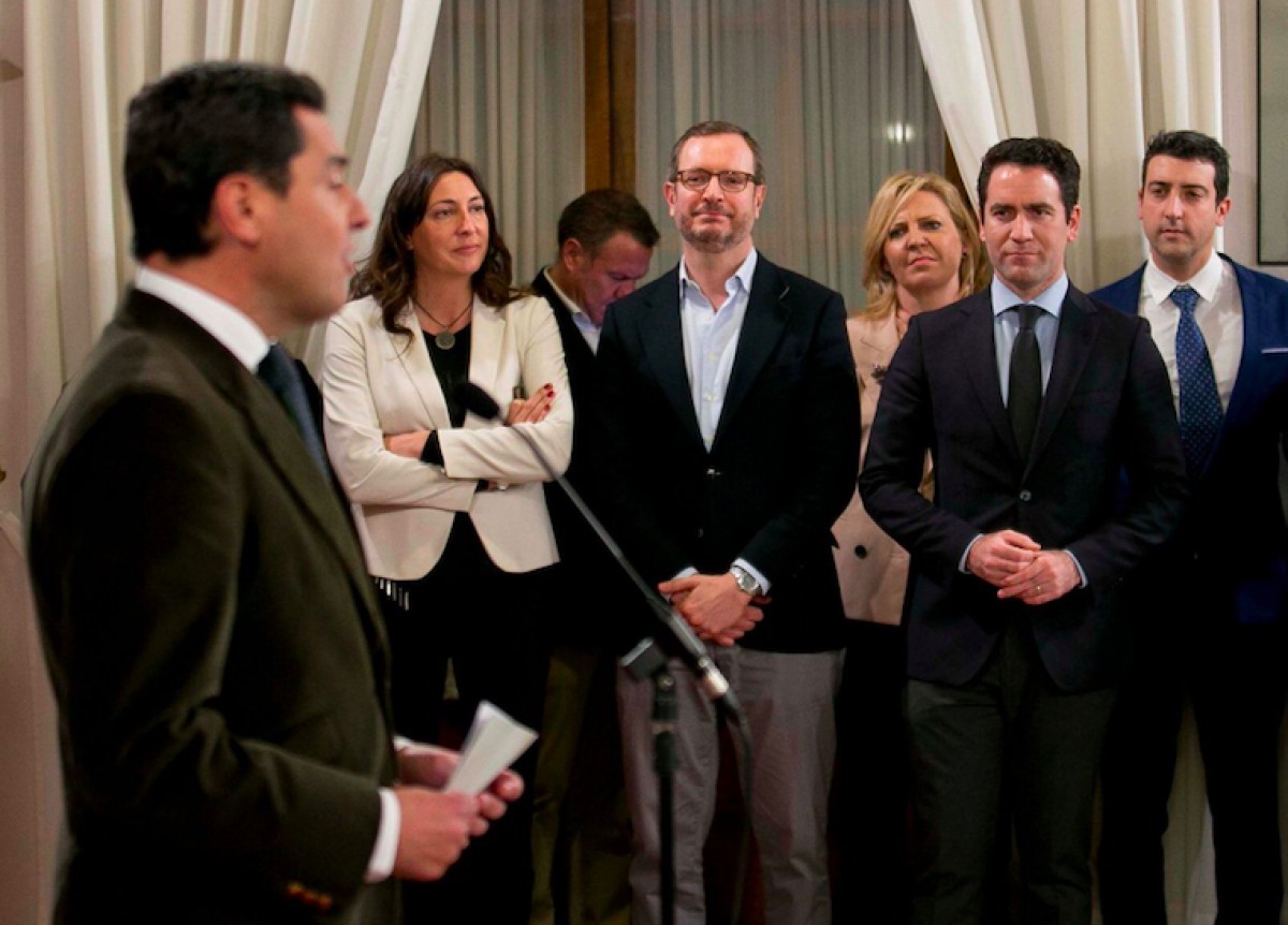 Dirigents del PP durant la compareixença de Juanma Moreno per explicar l'acord de govern a Andalusia