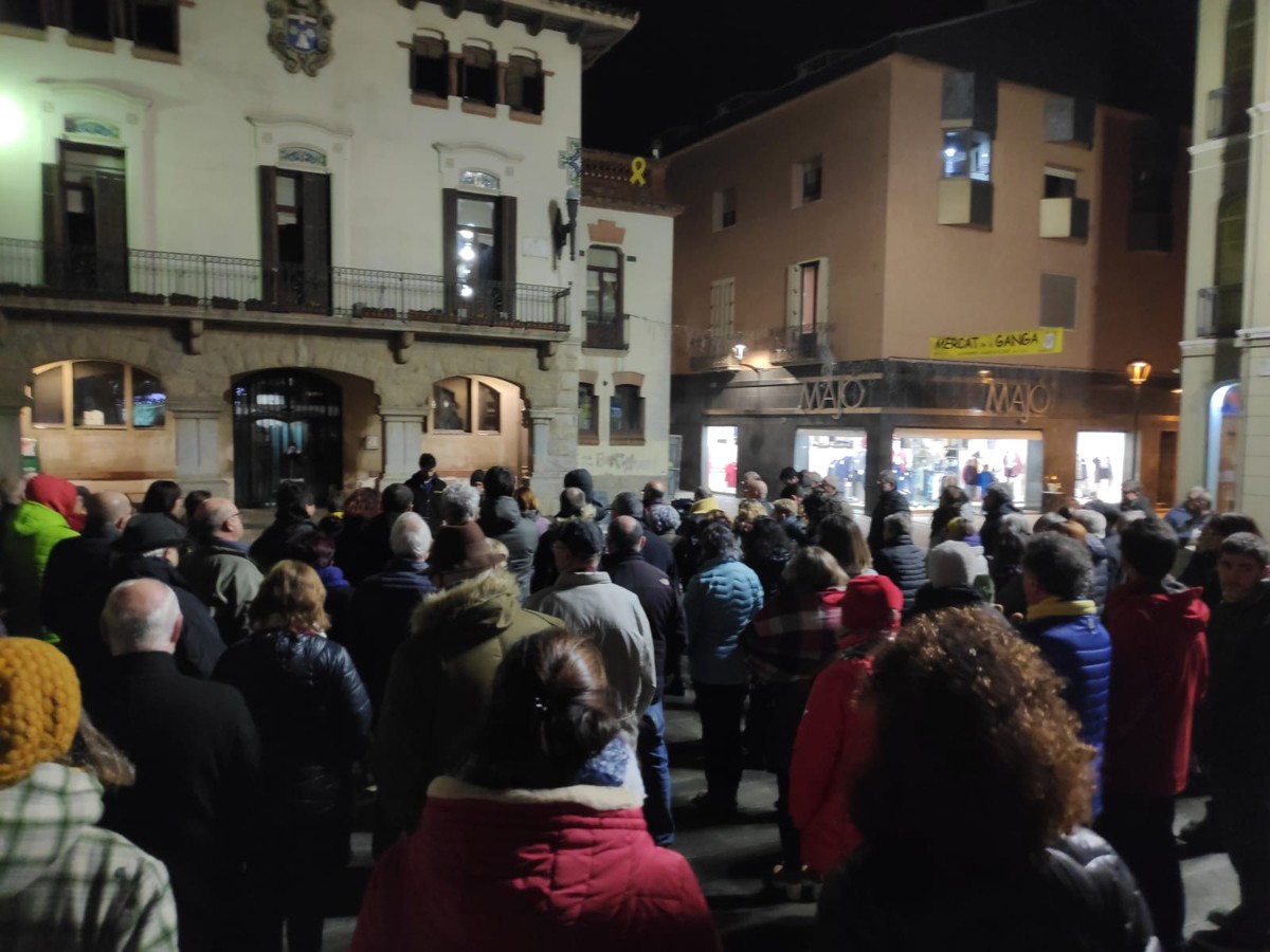 Concentrats a Sant Celoni contra les detencions que ha fet la policia espanyola