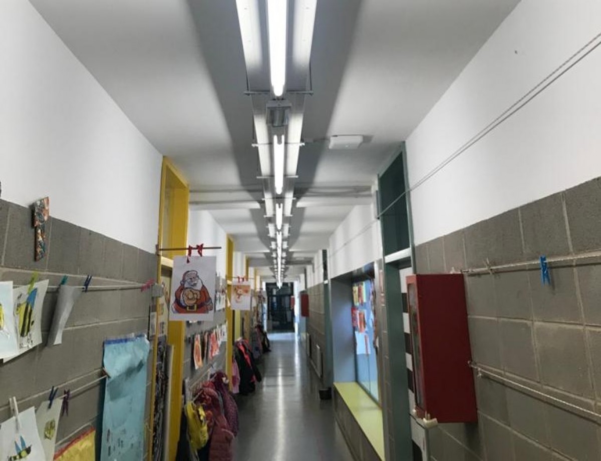 Nova il·luminació amb LEDS a l'Escola Sant Llorenç de Guardiola. 