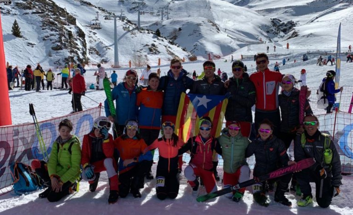 Equip dels Mountain Runners al Campionat d'Espanya de Clubs d'Esquí de Muntanya.
