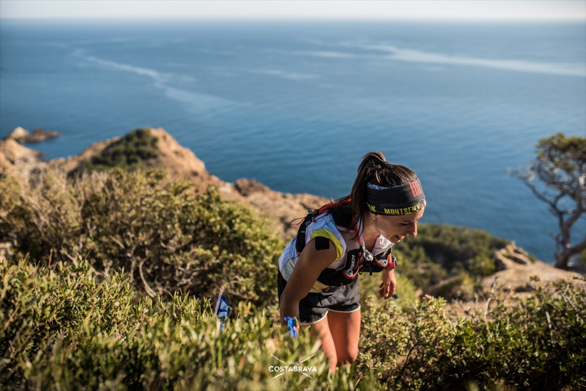 Anna Altarriba, campiona de la Marathon Trail Costa Brava 2019