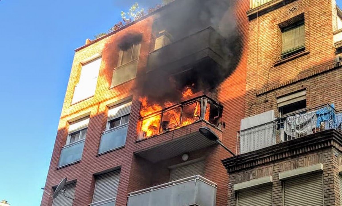 Imatge de les flames al pis