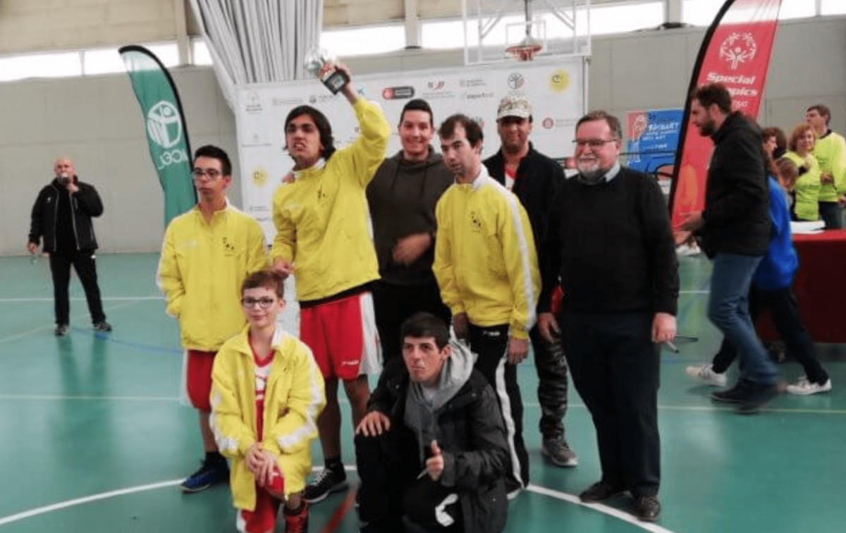 L'equip B de bàsquet adaptat del Club Esportiu Horitzó, campió de Catalunya