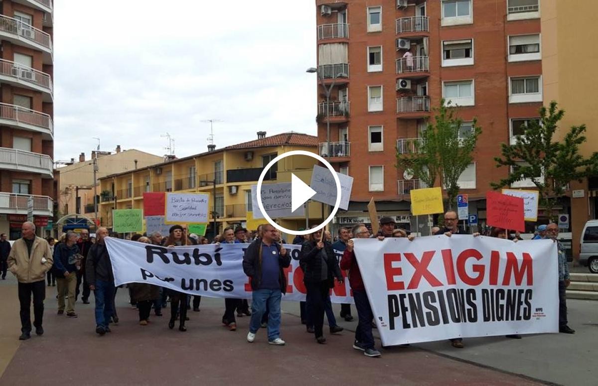 Nova manifestació de Rubí per unes Pensions Dignes a la plaça del Mercat