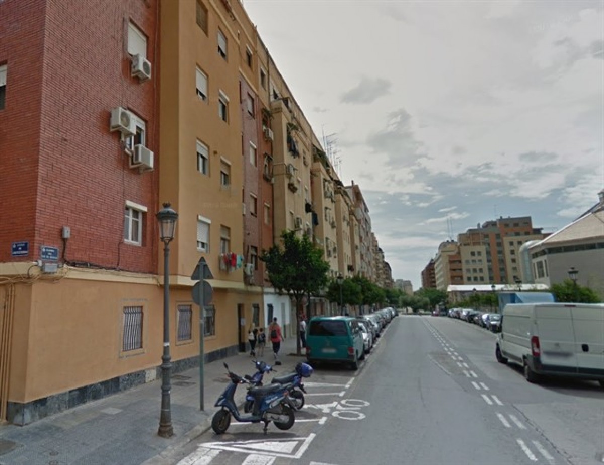 El carrer de València on han tingut lloc els fets