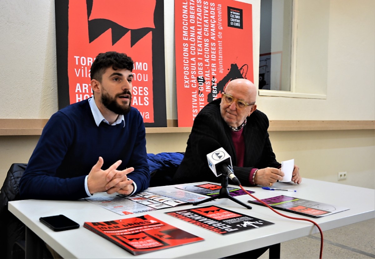 Lluís Vall i Toni Puig en la presentació de l'Any Brossa a la Torre de l'Amo.