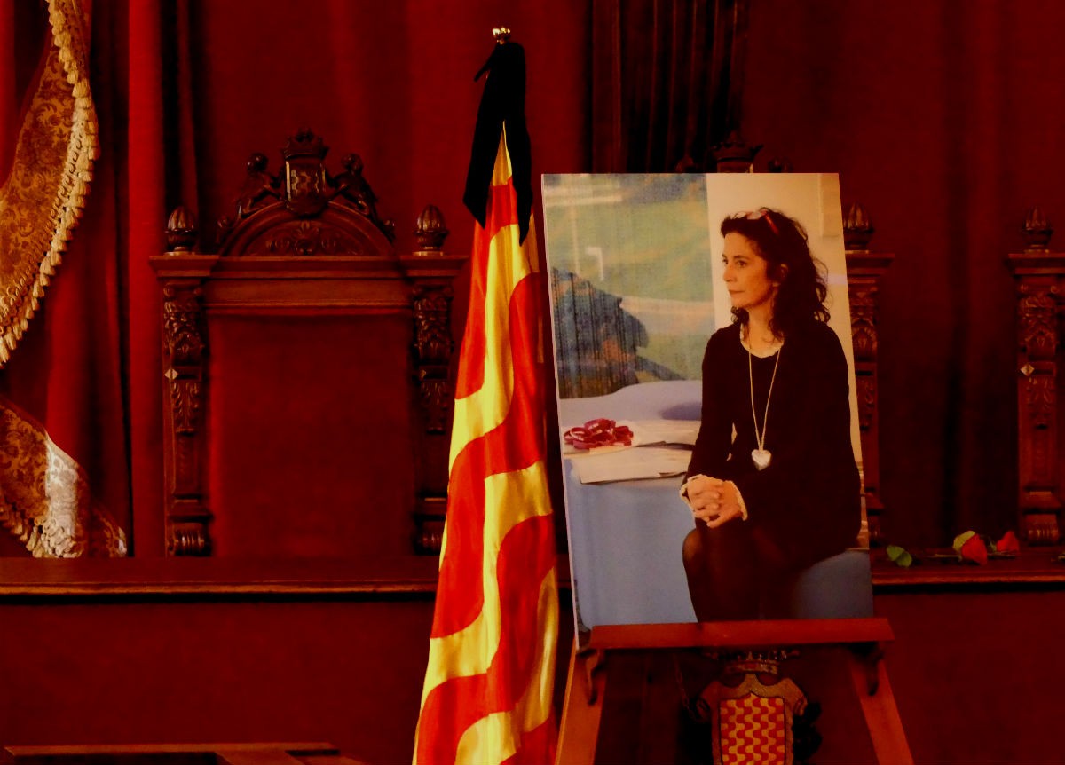 L'acte d'homentge a Ana Santos a l'Ajuntament de Tarragona. 
