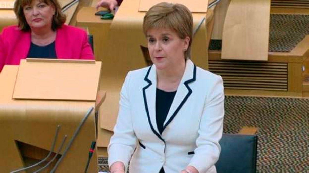 La primera ministra d'Escòcia, Nicola Sturgeon, al Parlament d'Edimburg