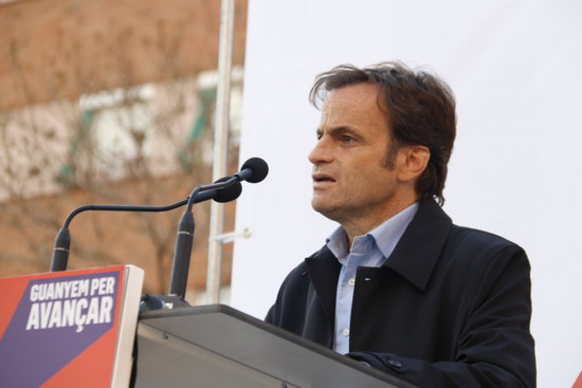 Jaume Asens, en un míting a Barcelona