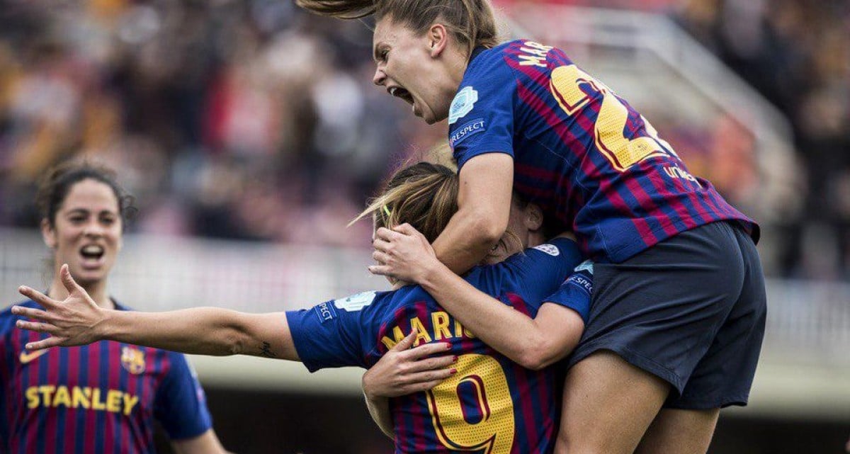 Jugadores del Barça femení celebren el pas a la final de la Champions