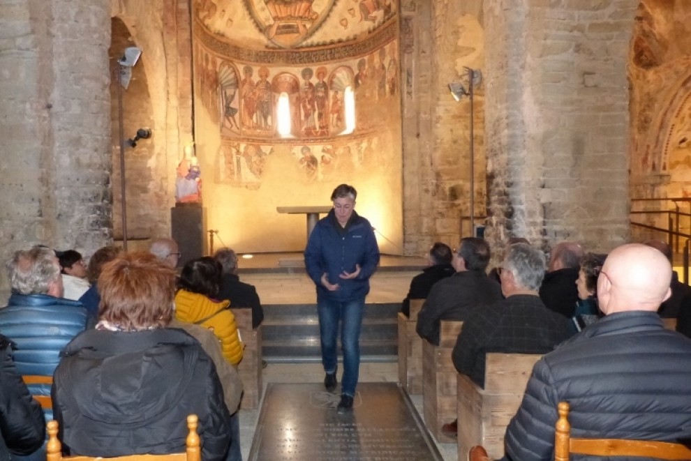La presentació dels actes va comptar amb una visita a Santa Maria de Mur