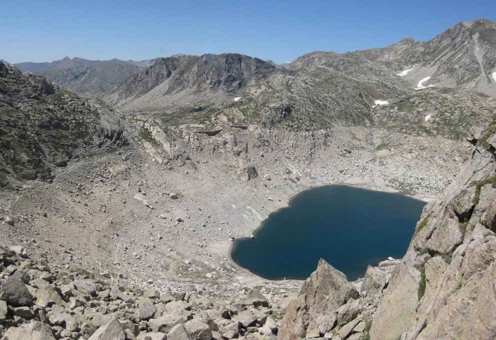 L’estany de Saburó, molt per sota de la seva capacitat