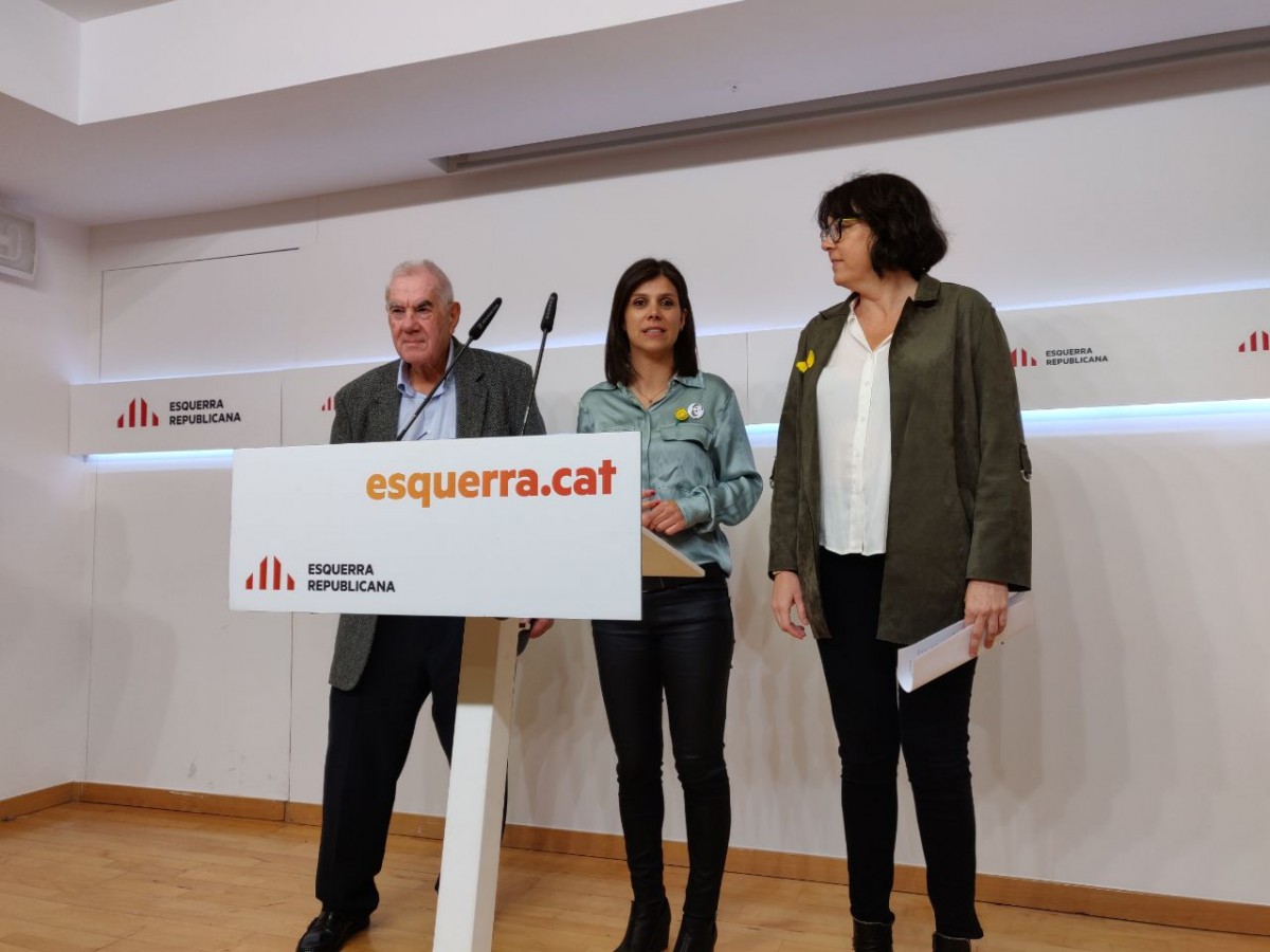 Ernest Maragall, Marta Vilalta i Diana Riba, aquest dilluns al migdia a la seu d'ERC a Barcelona.
