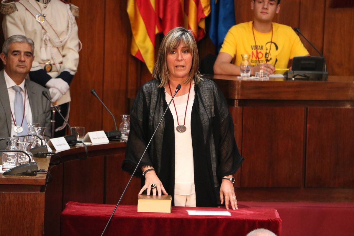 Núria Marín, en la investidura com a alcaldessa  