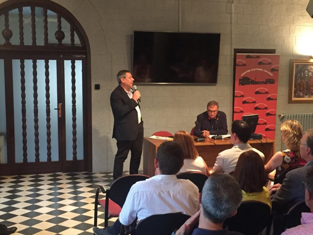 Jordi Xena presentant la seva candidatura a diputat de la Diputació de Barcelona