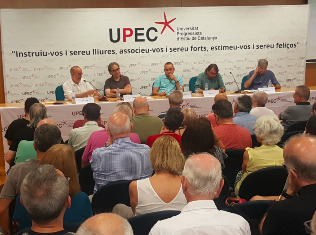 Els ponents de la sessió inagural de les XV Jornades de la UPEC