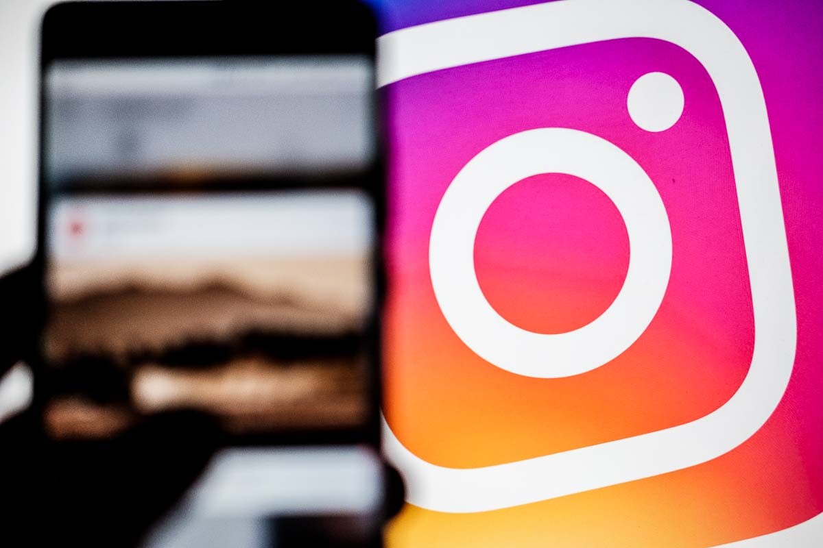 L'aplicació Instagram endureix el control contra material que representi escenes d'autolesions o suïcidi.