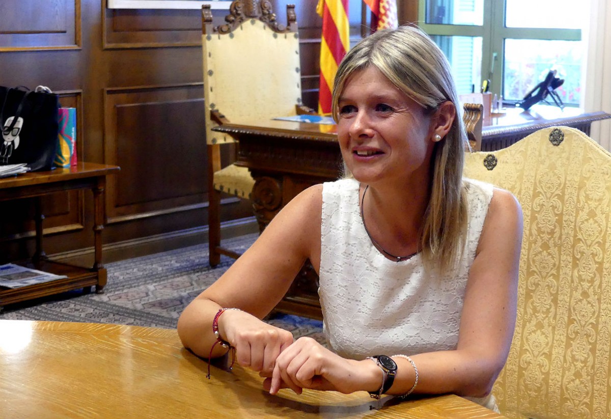 Noemí Llauradó, presidenta de la Diputació de Tarragona, durant l'entrevista. 