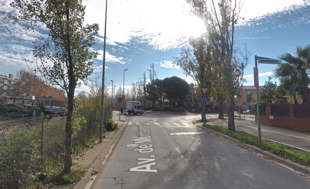 L'accident ha tingut lloc a l'Avinguda de Montserrat Roig de Sant Cugat
