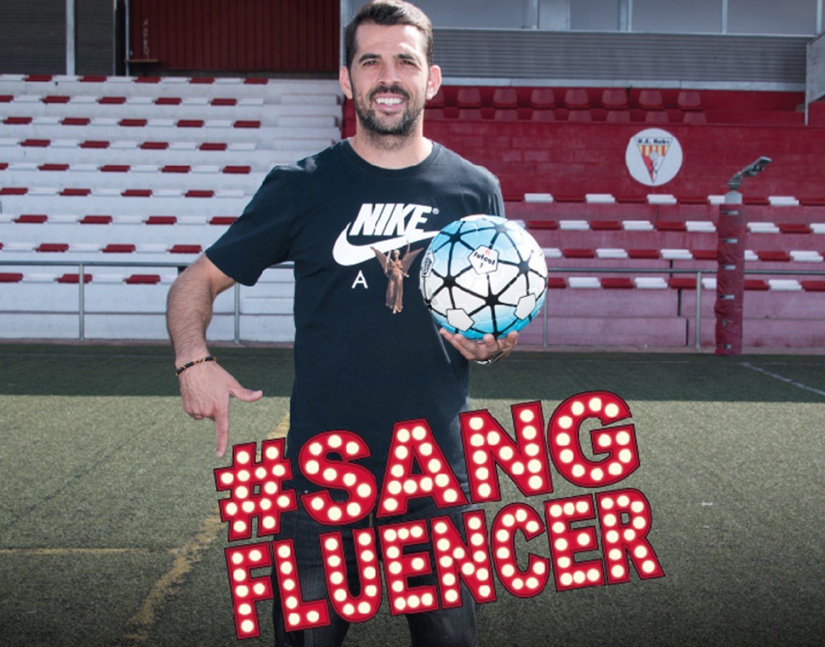 El futbolista rubinenc Víctor Sánchez protagonitza la campanya #sangfluencer