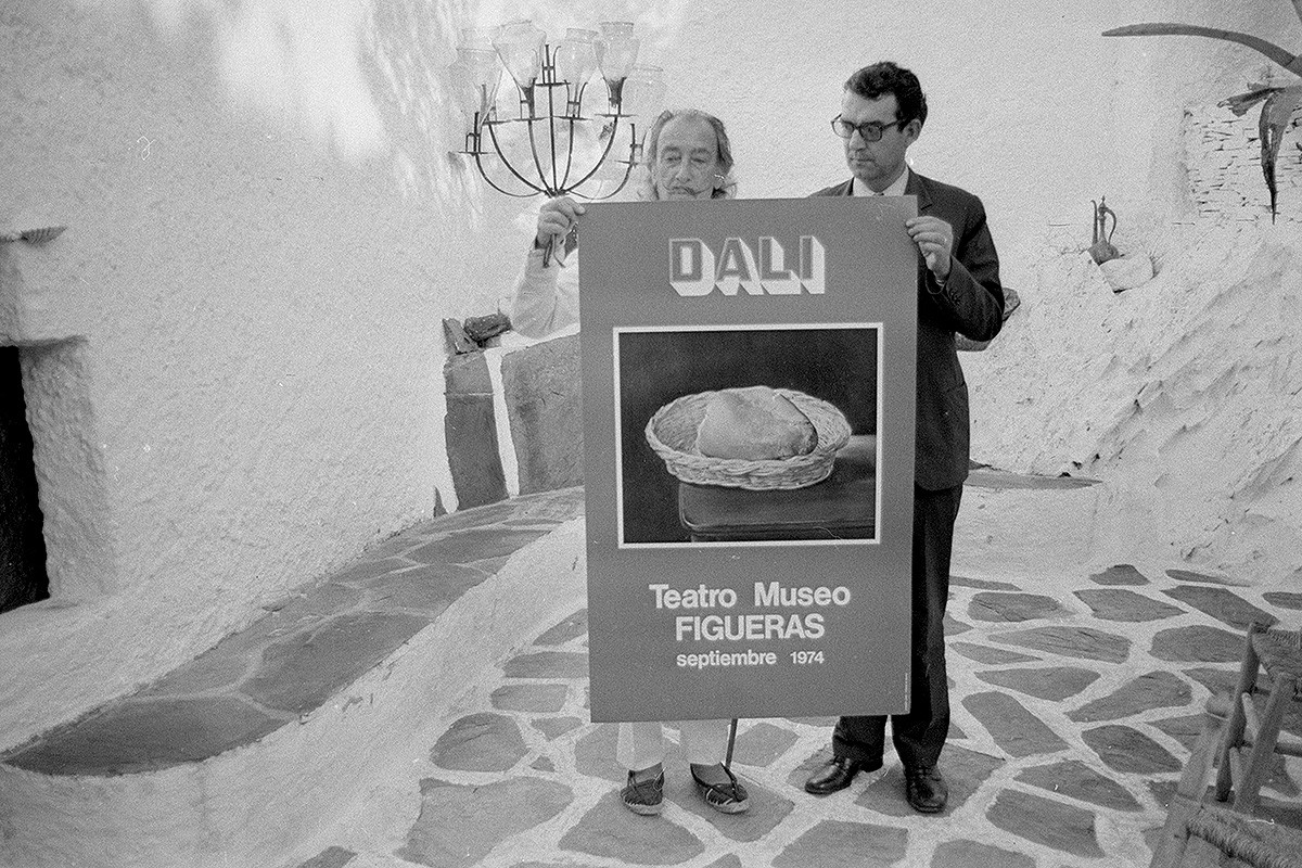 Salvador Dalí i Pere Giró, alcalde de Figueres, a Portlligat el 3 de setembre de 1974