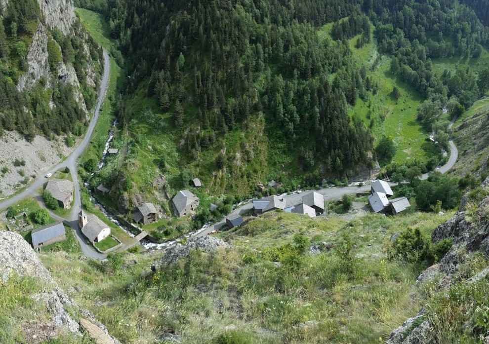 Imatge aèria del poble de Tor, al Pallars Sobirà