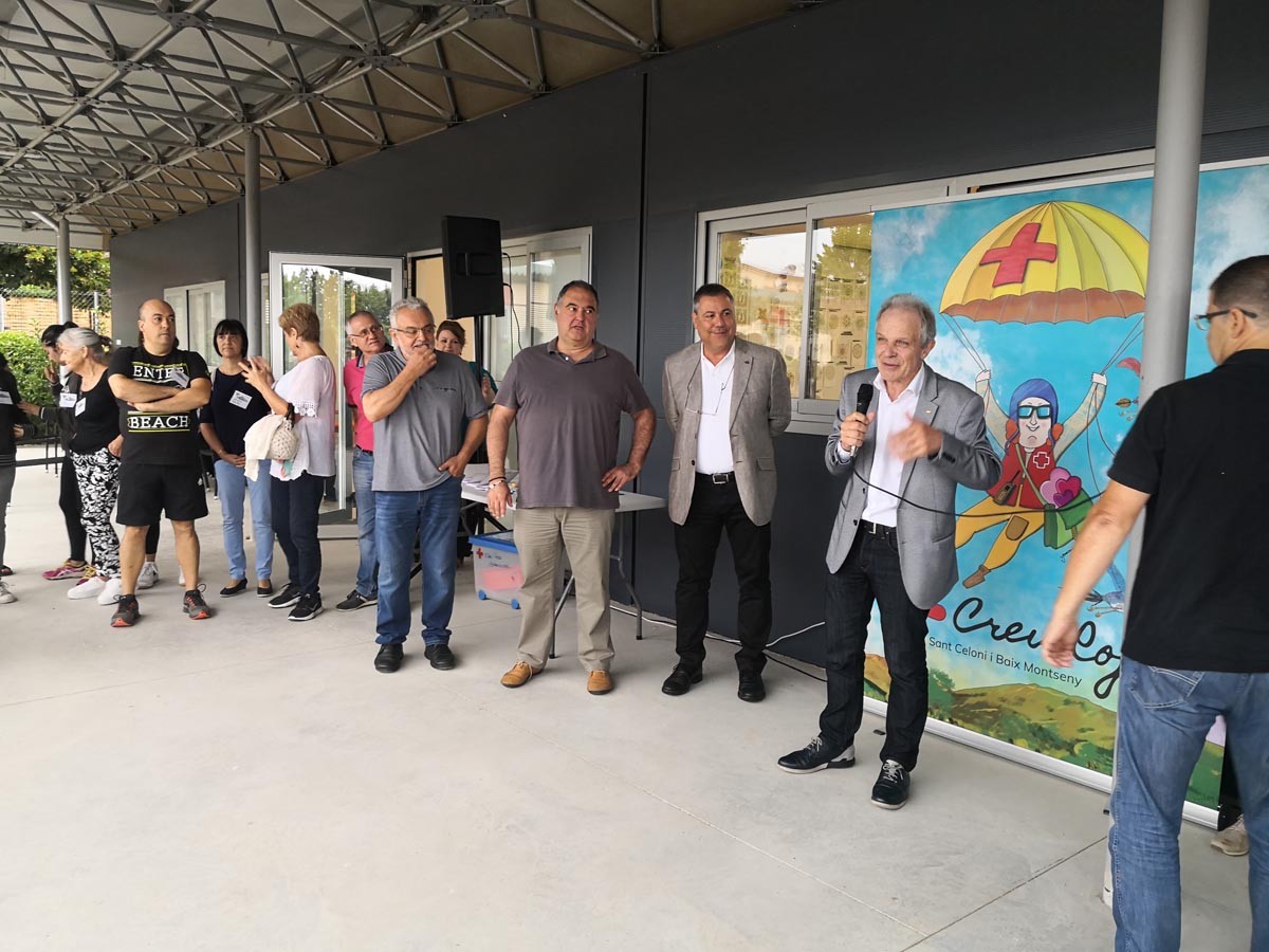 L'alcalde Jordi Xena es dirigeix a dirigents, tècnics i voluntariat de Creu Roja reunits al Centre de Suport Social de Santa Maria de Palautordera