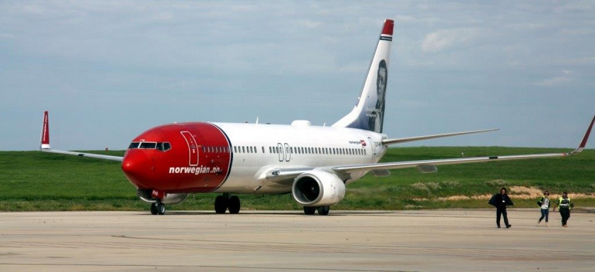 Imatge de l'avió de Norwegian contractat per Neilson Thomas Cook