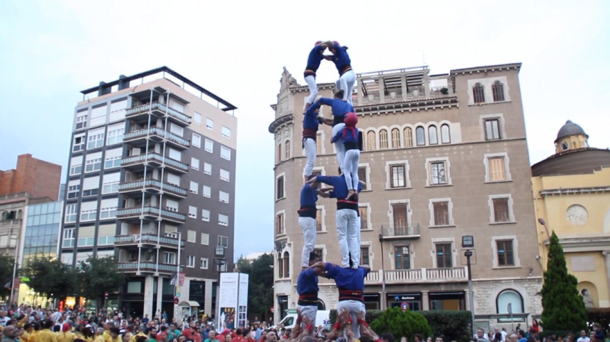 Actuació dels Castellers de Berga a Sabadell.