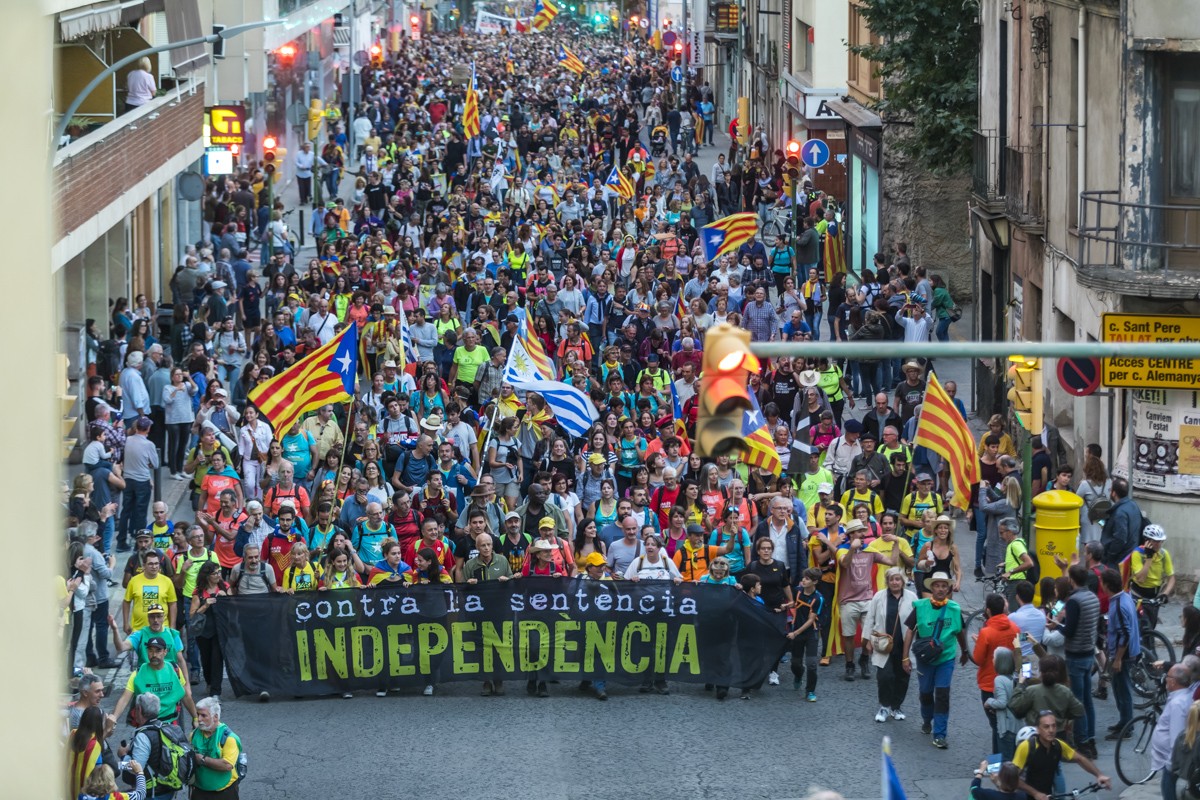 La Marxa per la Llibertat entrant a Sabadell 