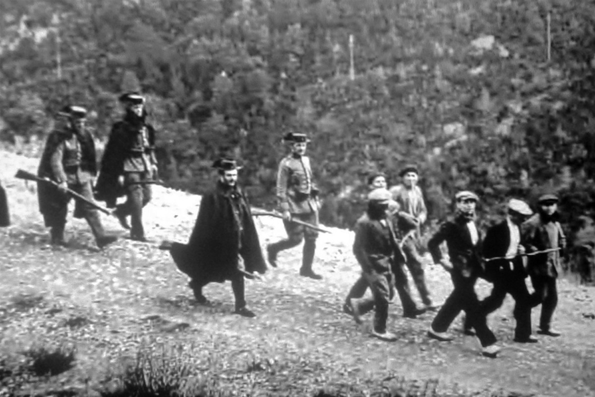La revolta anarcosindicalista de 1932 es va donar a Cardona, Súria, Sallent i l'Alt Berguedà