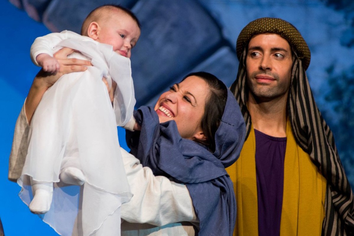 Els Carlins busquen un nen Jesús per als seus Pastorets
