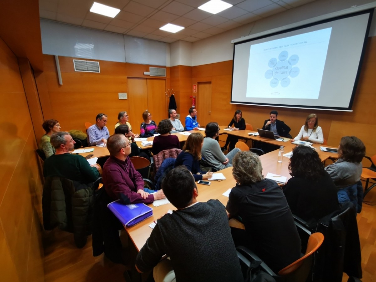 La primera reunió tècnica per elaborar el Pla per a la Millora de la Qualitat de l'Aire al Vallès