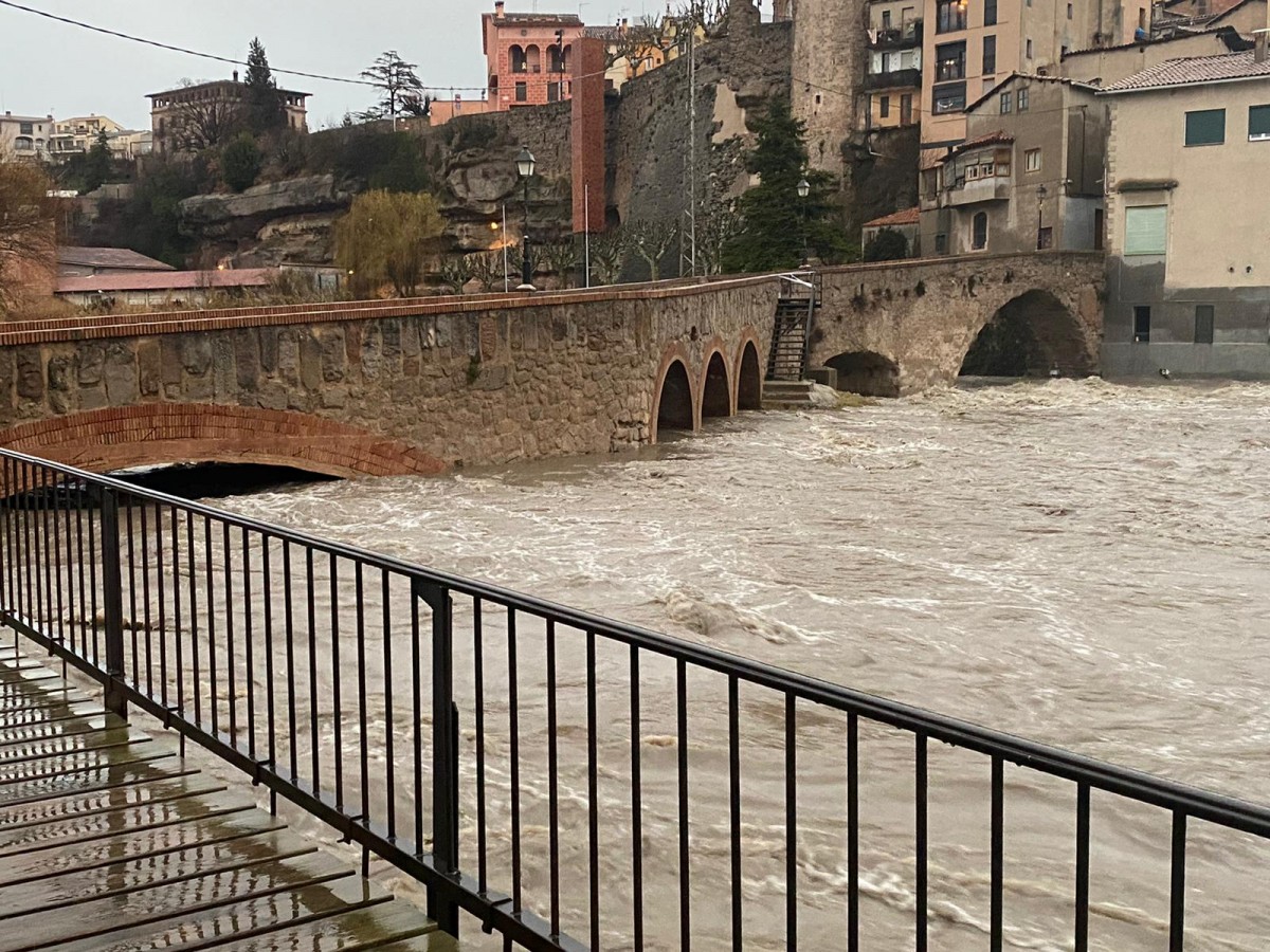 El riu Llobregat a Gironella durant el temporal.