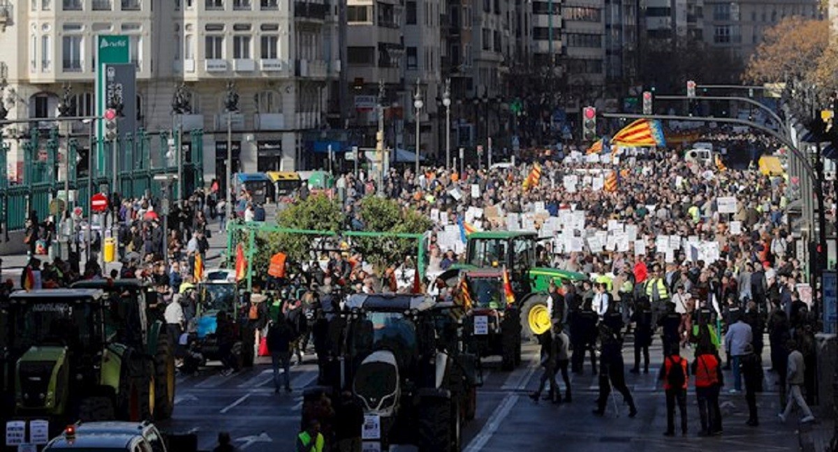 Els pagesos han omplert aquest divendres els carrers de València