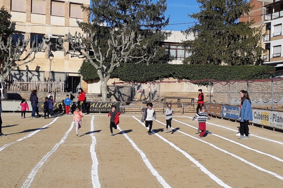 Els petits atletes competint aquest dimecres
