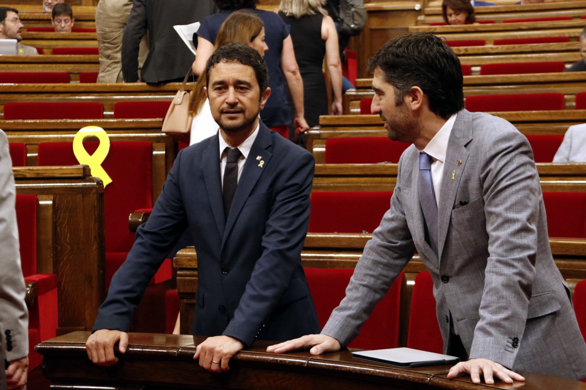 Damià Calvet i Jordi Puigneró, en un ple del Parlament