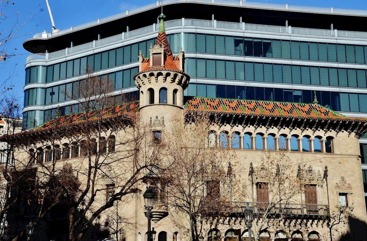 La façana de la Diputació de Barcelona