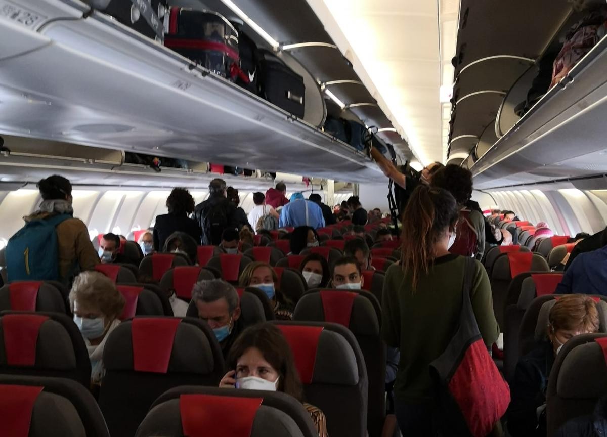 Últim avió fletat pel govern espanyol per repatriar ciutadans 