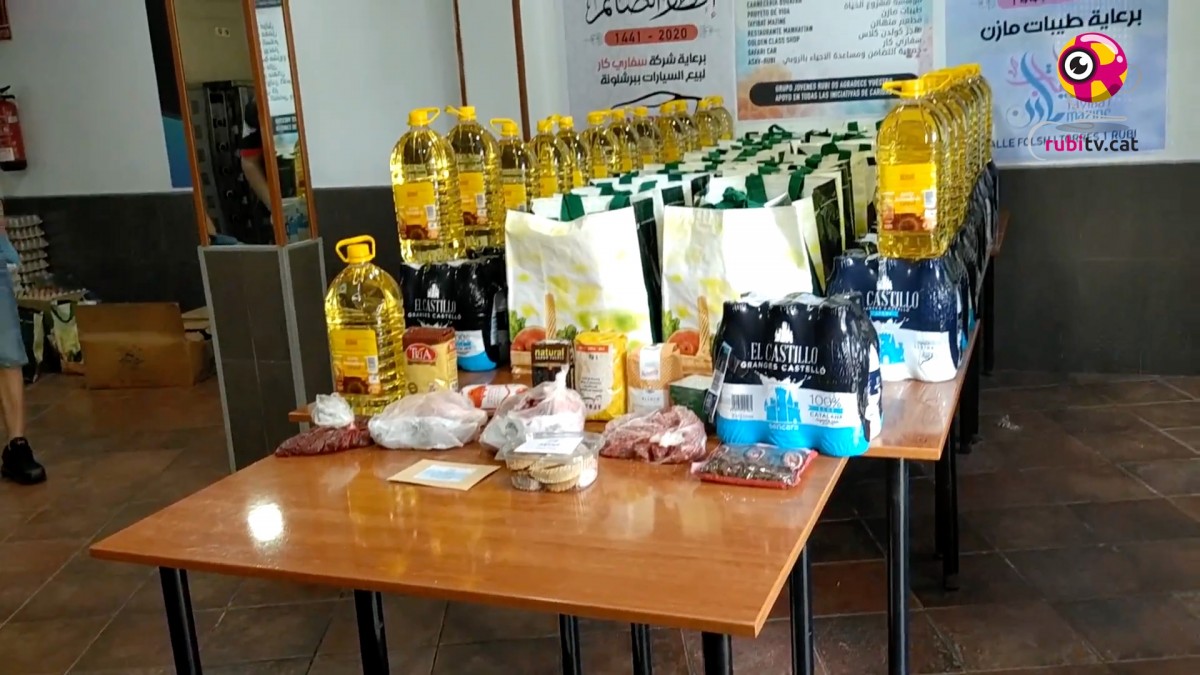 Aliments que van repartir i distribuir durant el Ramadà