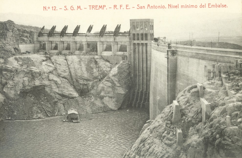 Nivell baix de l’aigua a la presa de Sant Antoni