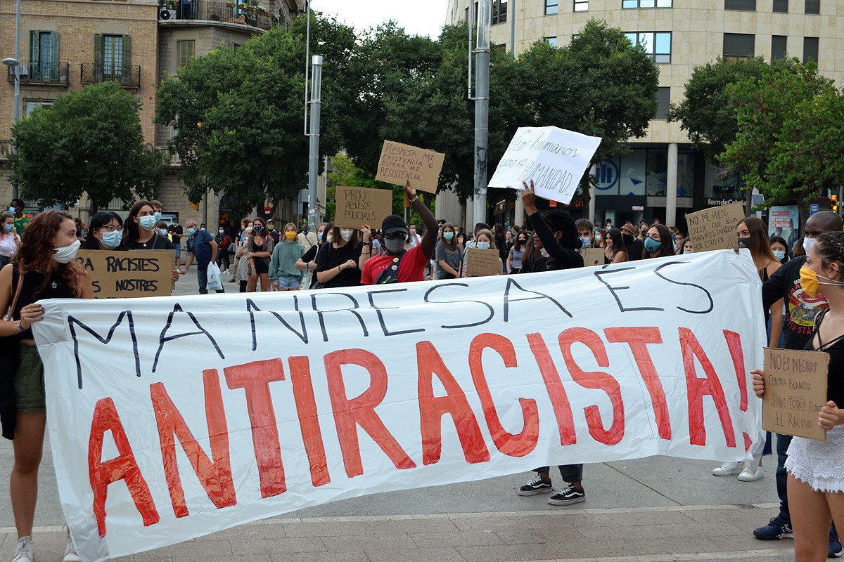 La Plataforma Antiracista convoca per aquest dilluns una nova manifestació contra el racisme policial