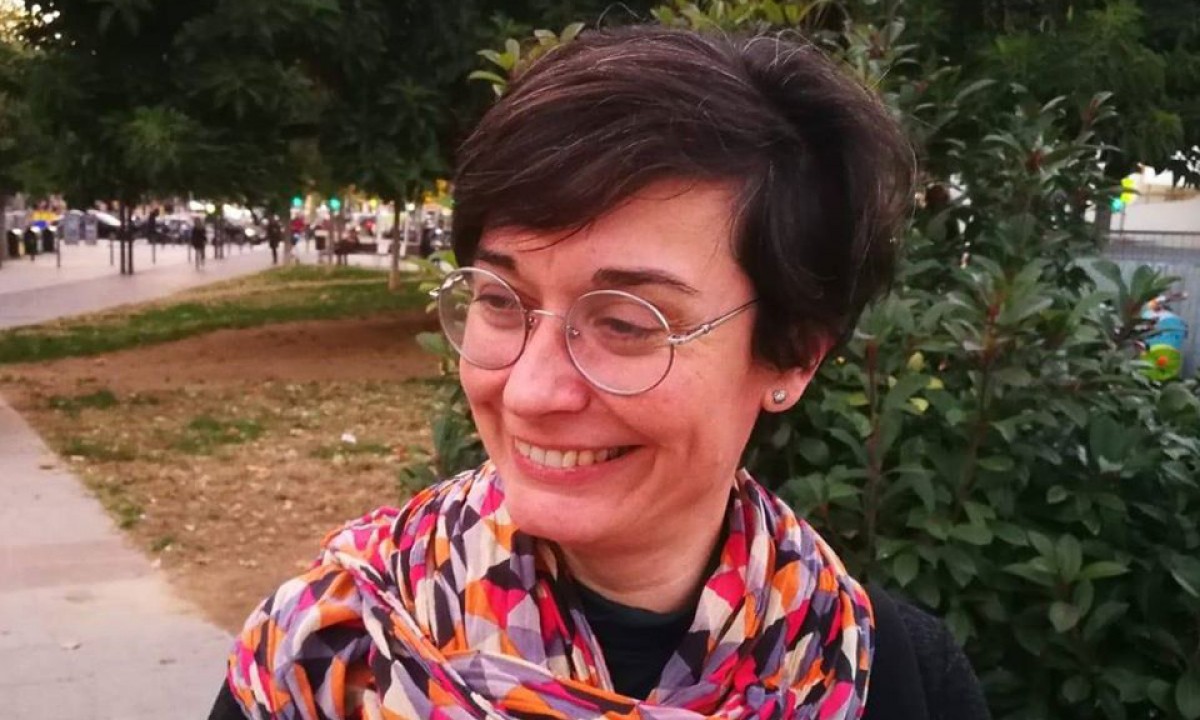 Teresa Ferré és llicenciada en periodisme per la UAB i especialista en Història de la Comunicació