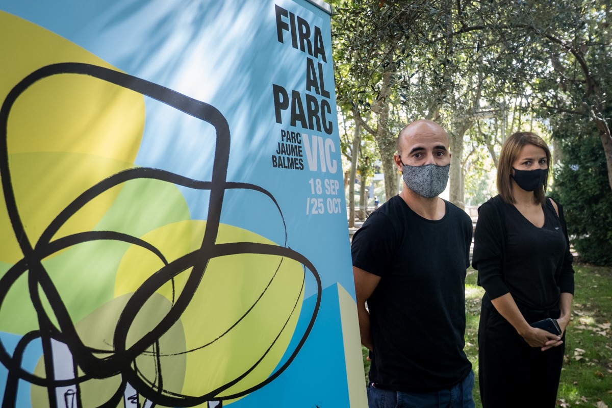 Titi Roca i Bet Piella després de la presentació de la Fira al Parc.