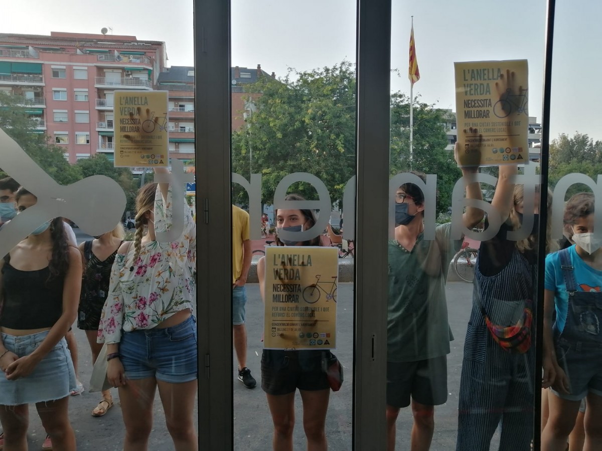 Les entitats ecologistes han convocat una manifestació a les portes de l'Ajuntament