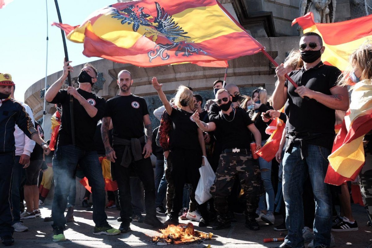 Manifestants feixistes a Colom el 12 d'octubre